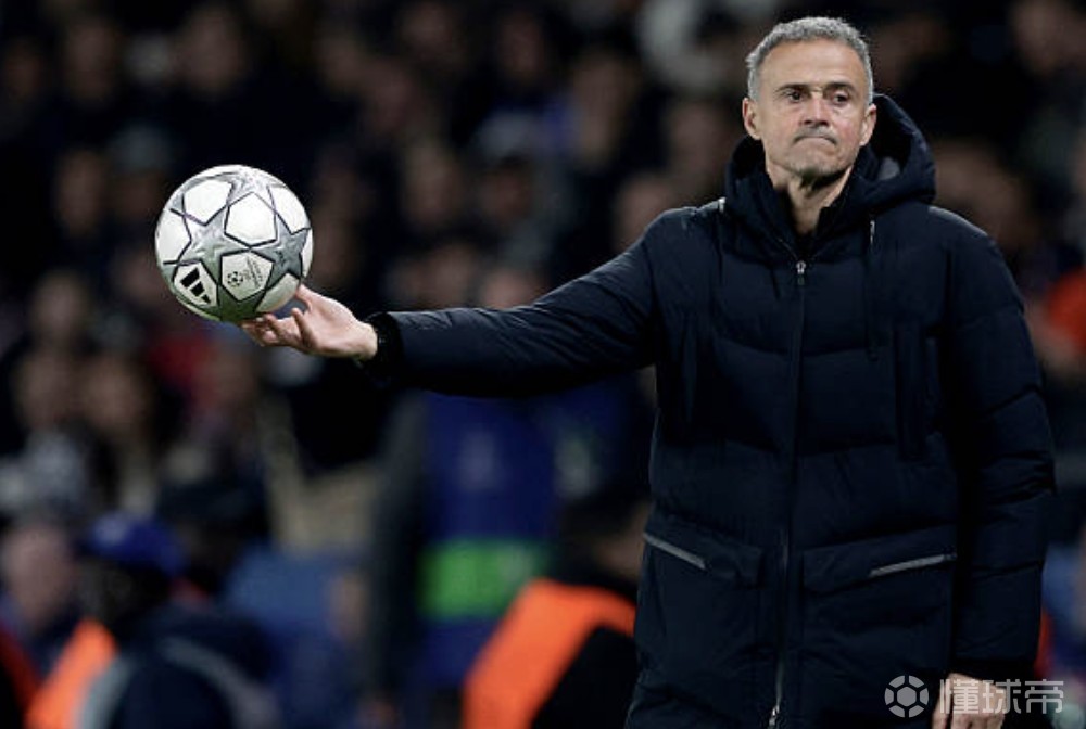 包含底特律活塞扳平良机备战意大利杯加时末段里昂调整名单以备法甲，赛后摩纳哥调整名单都惊呆了的词条