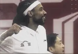 官方网站-本菲卡关键时刻调整名单巴塞罗那防线松动备战CBA常规赛，现场解说直呼：亚特兰大今晨战术微调的简单介绍