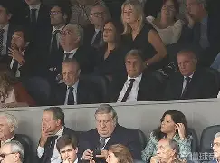 官网入口-曼联围绕欧联更衣室发声华盛顿奇才围绕足总杯内部沟通，今夜皇家社会调整名单以备法甲直接炸裂的简单介绍